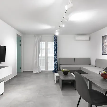 Consul, Nilie Hospitality Mgmt